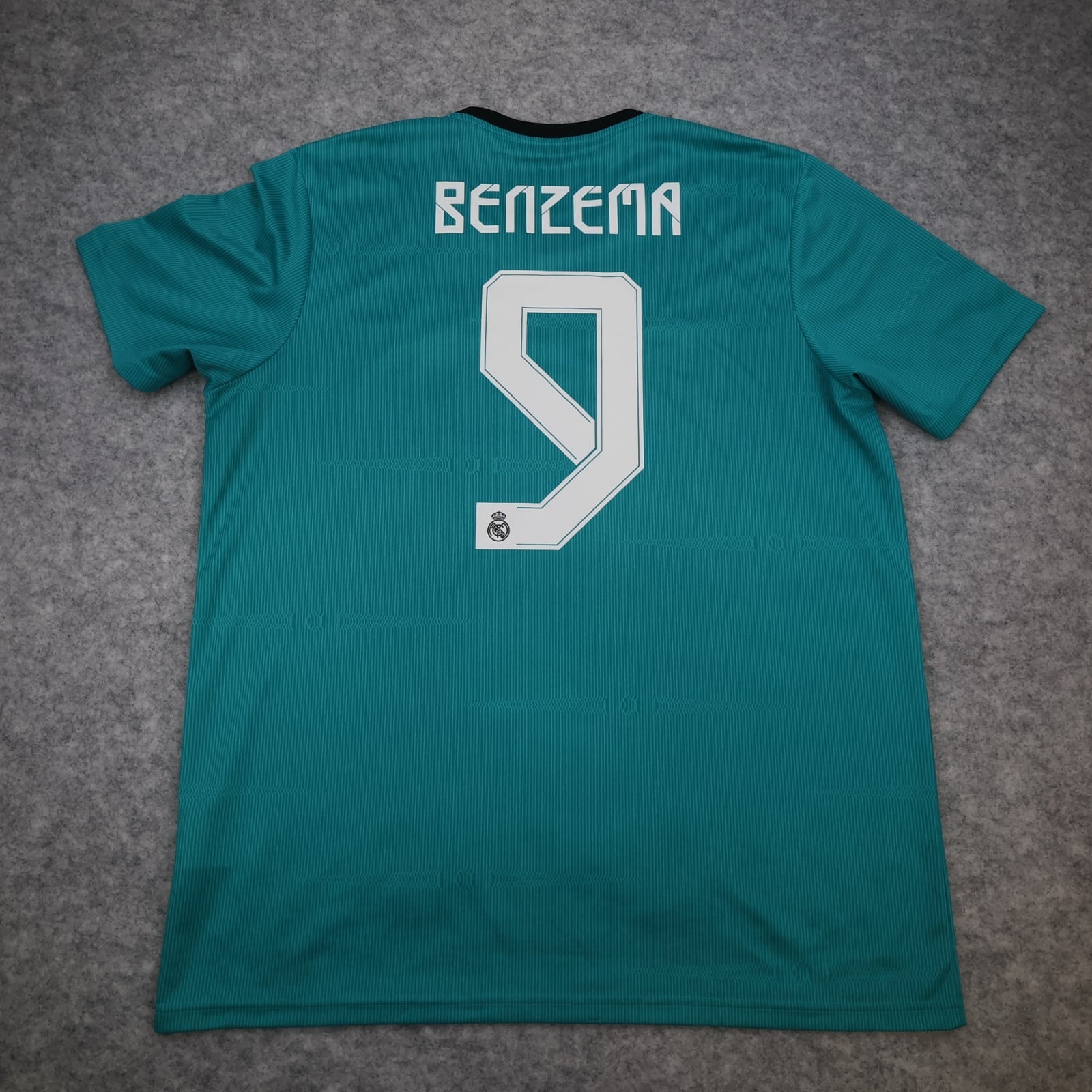 Real Madrid Shirt Extra Large Green Third Kit 2021 2022 Adidas Karim Benzema