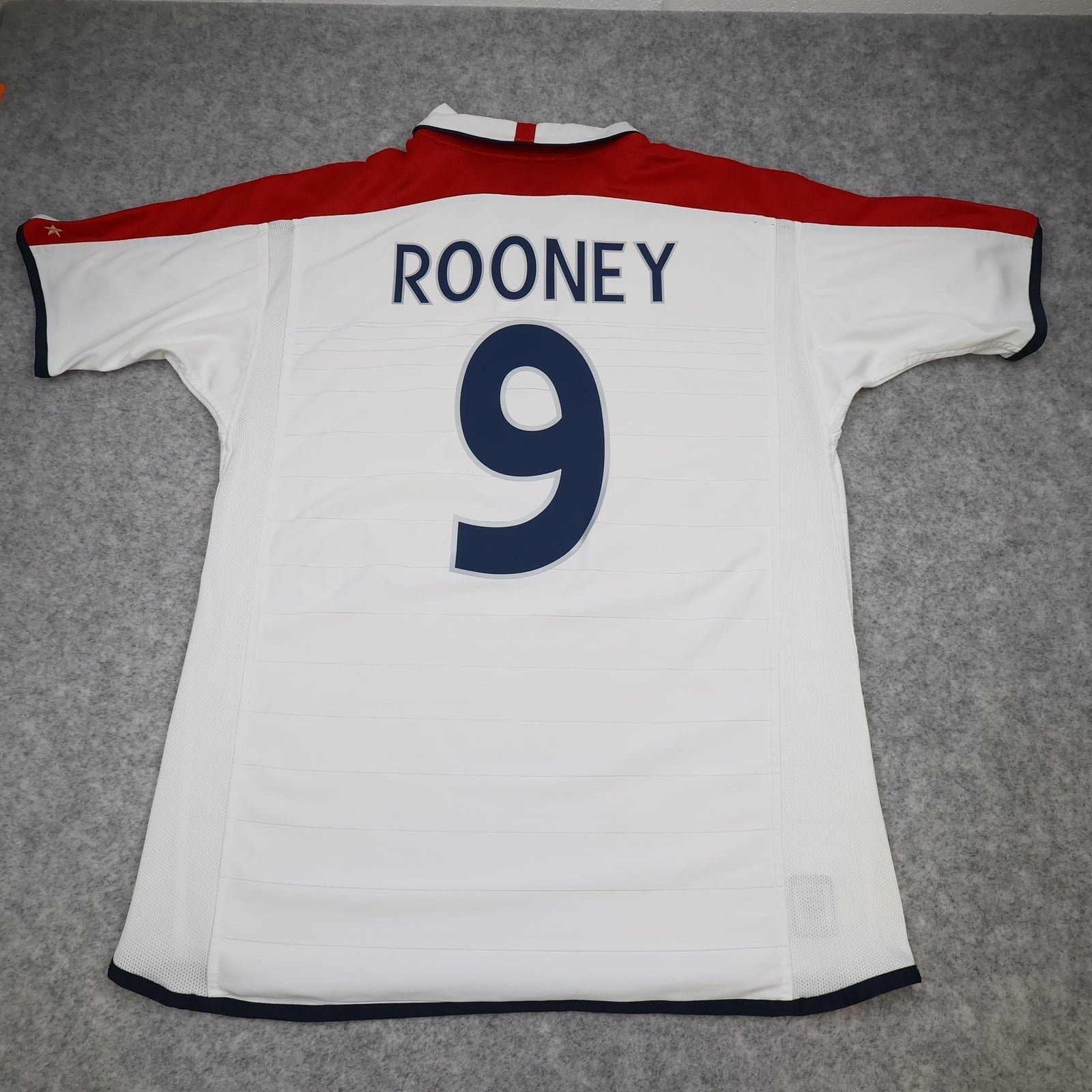 England Home Shirt Mens Large White 2005 2007 Soccer Umbro Rooney 9 Jersey