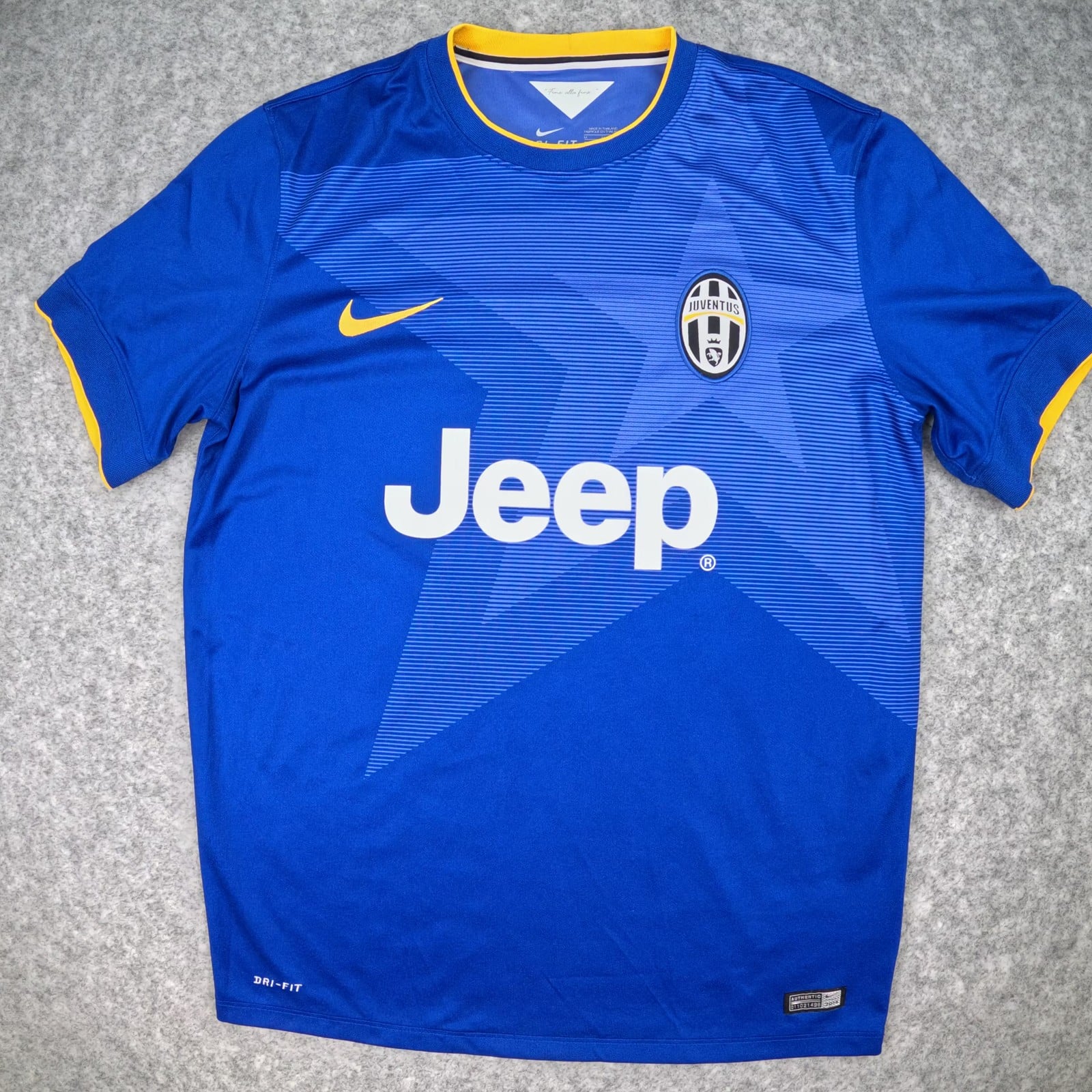 Juventus Football Shirt Medium Blue 2014 2015 Nike Soccer Jersey Jeep