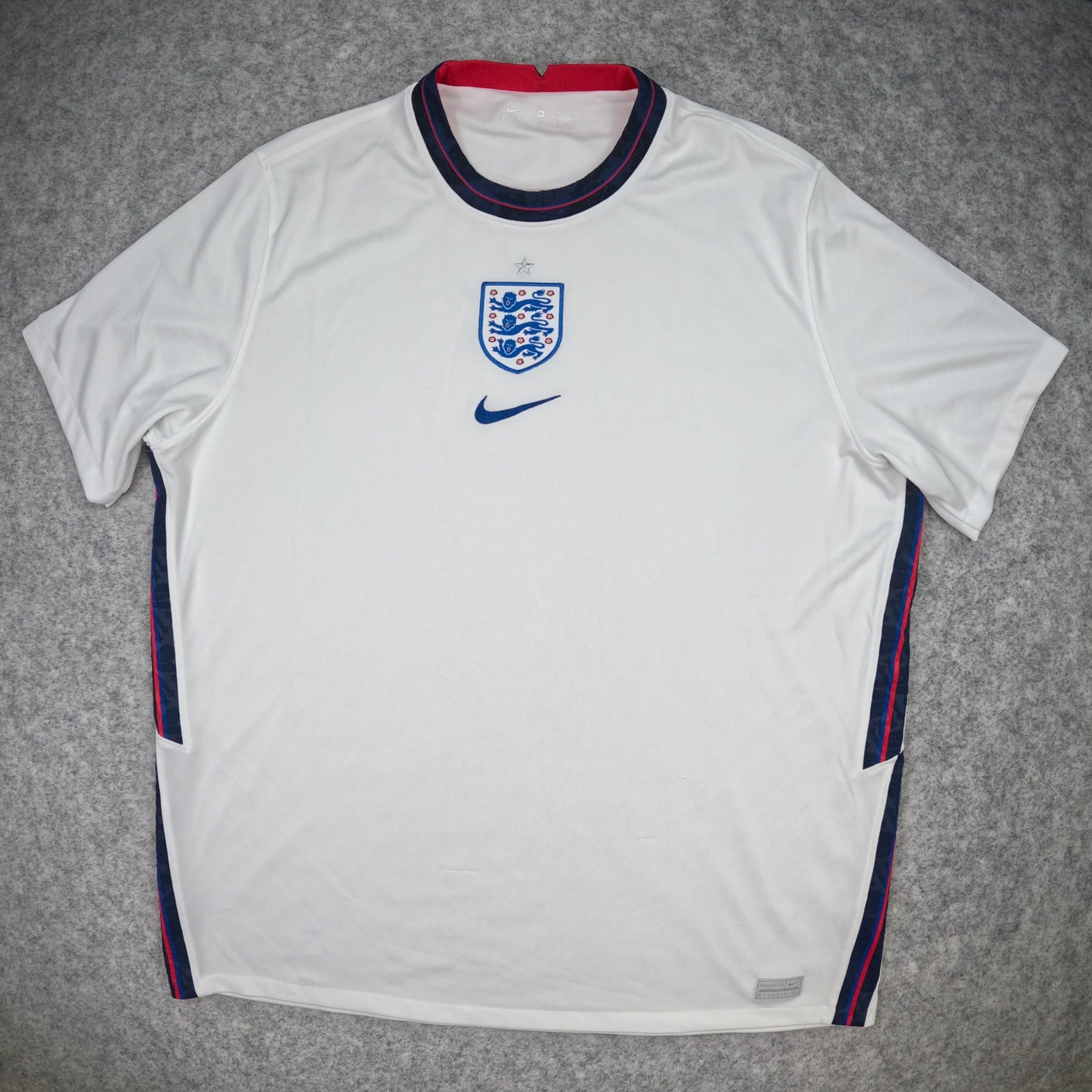 England Football Shirt Extra Large White Home Nike Dri FIT 2020 2022 Jersey