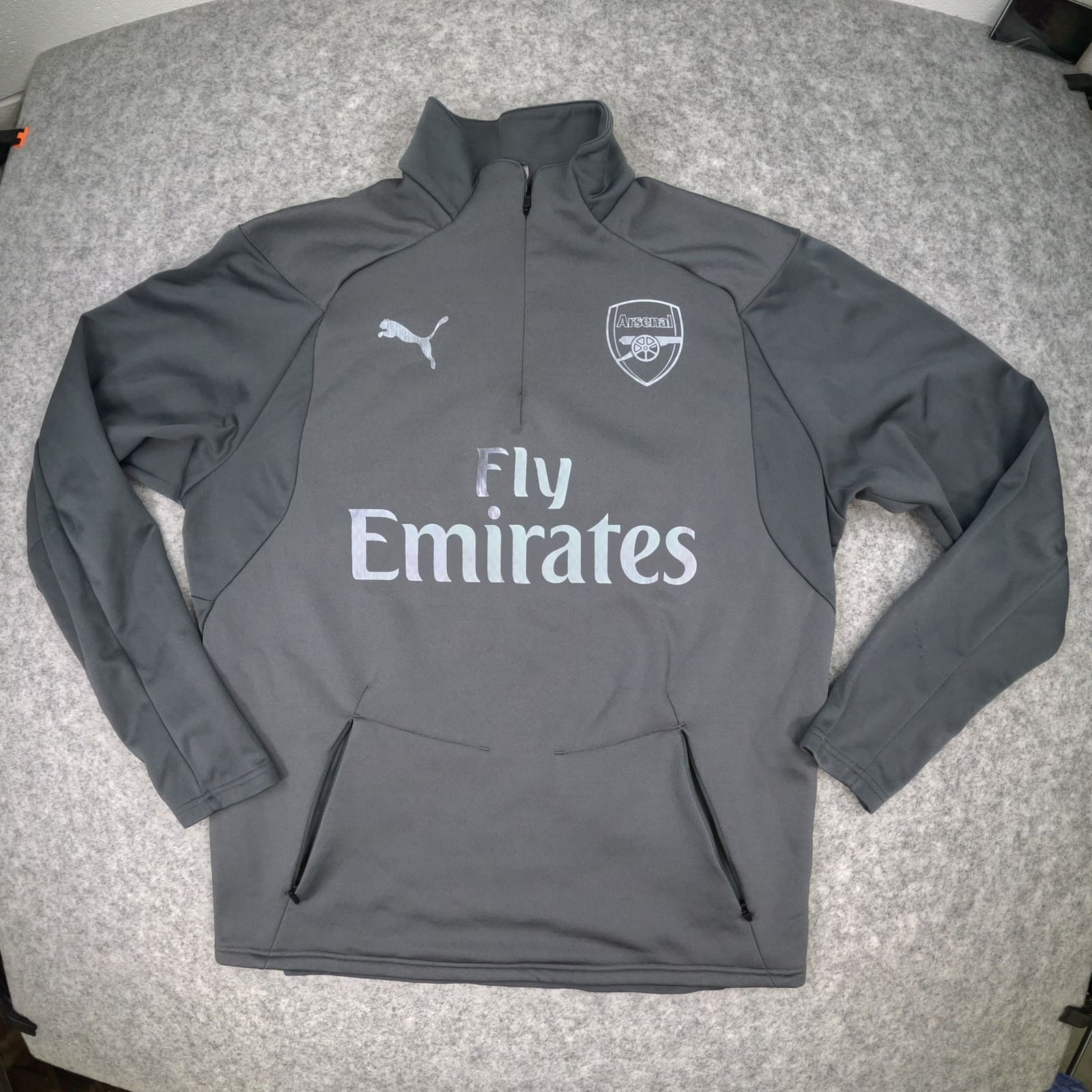 Arsenal Training Top Medium Grey PUMA Long Sleeve Football Zip 2018 2019