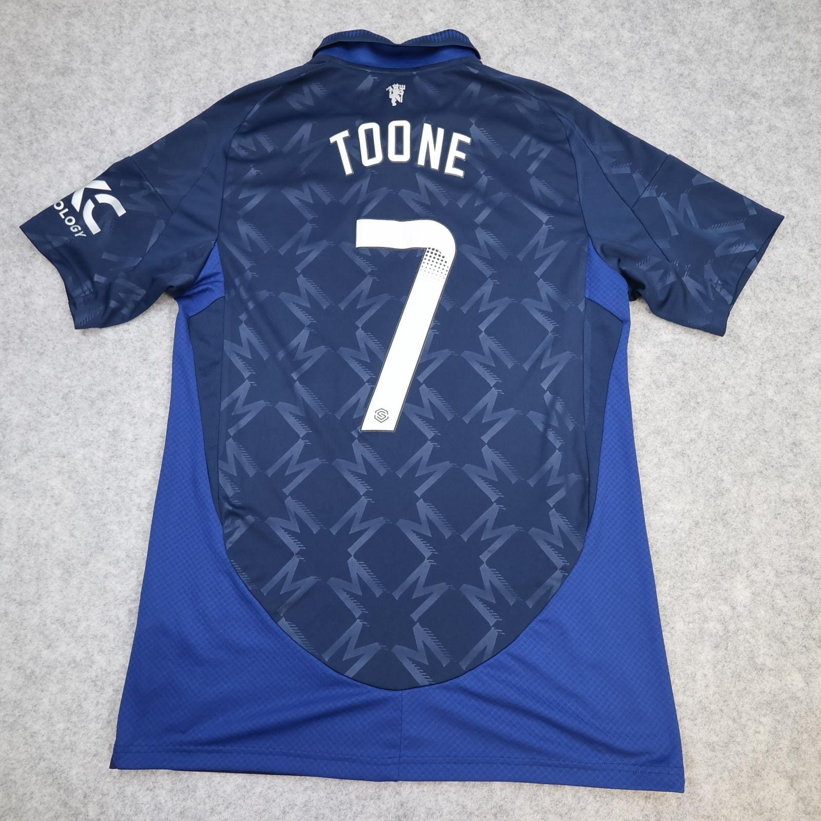 Manchester United Shirt Mens Medium Navy 2024 2025 Ella Toone 7 Soccer Jersey