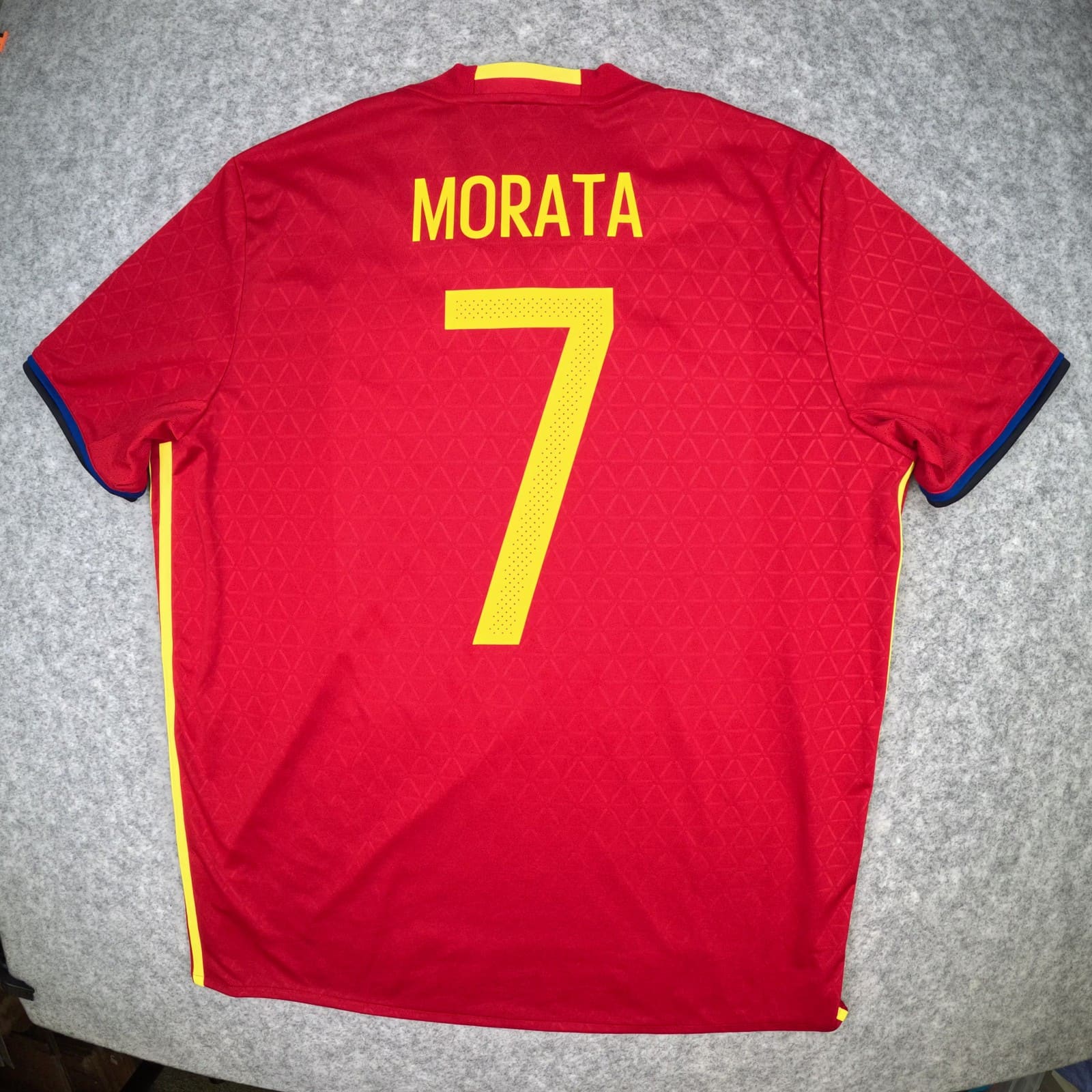 Spain Football Shirt Extra Large Red Home 2016 17 Adidas Morata 7 Soccer Jersey
