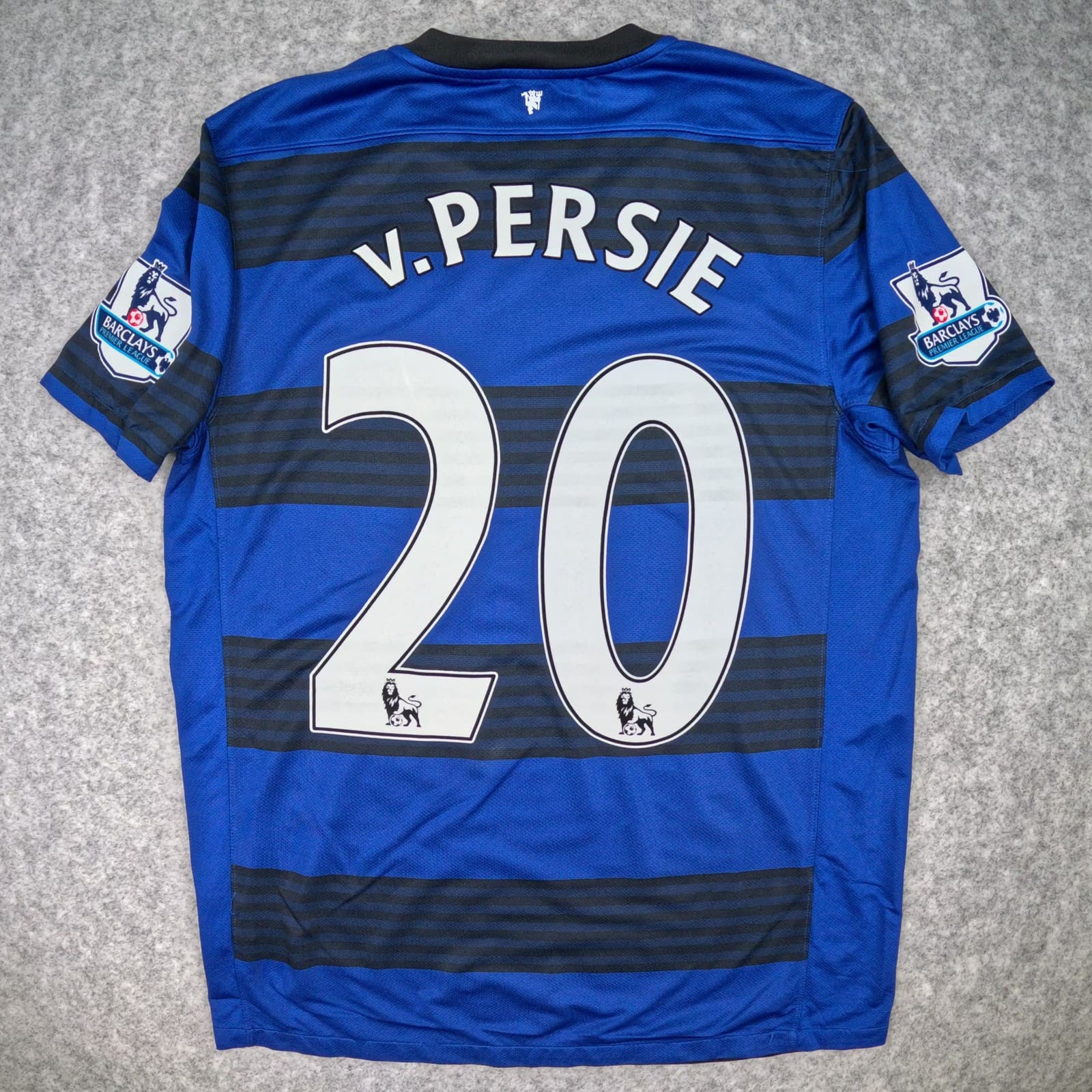 Manchester United Football Shirt Medium 2011 2013 Away Nike Van Persie Jersey