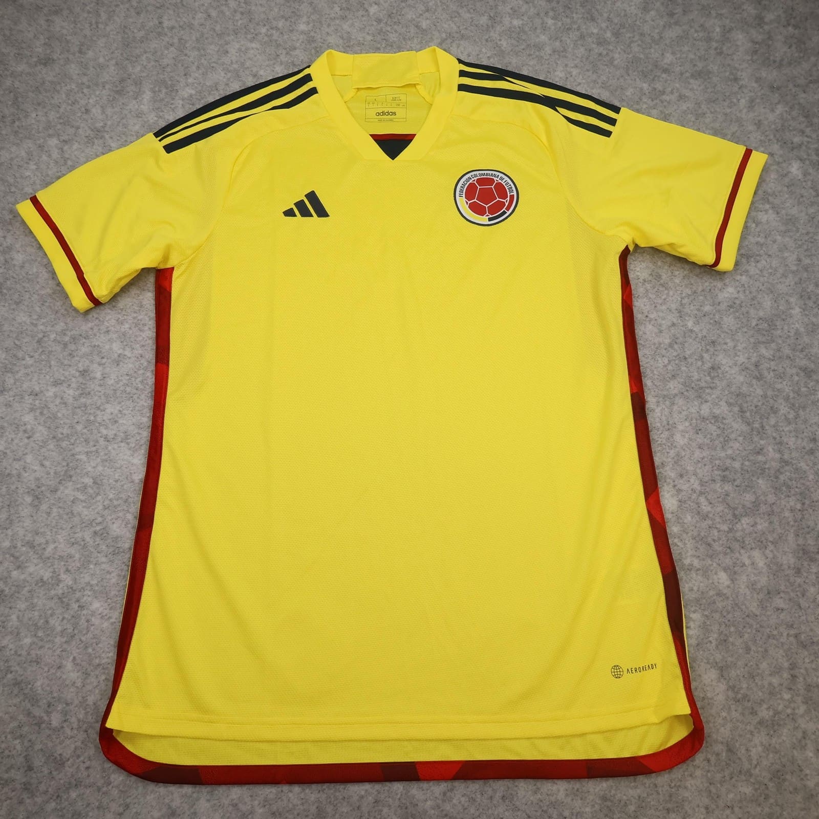 Colombia Home Shirt Mens Large Yellow 2022 2023 Football Adidas Soccer Jersey