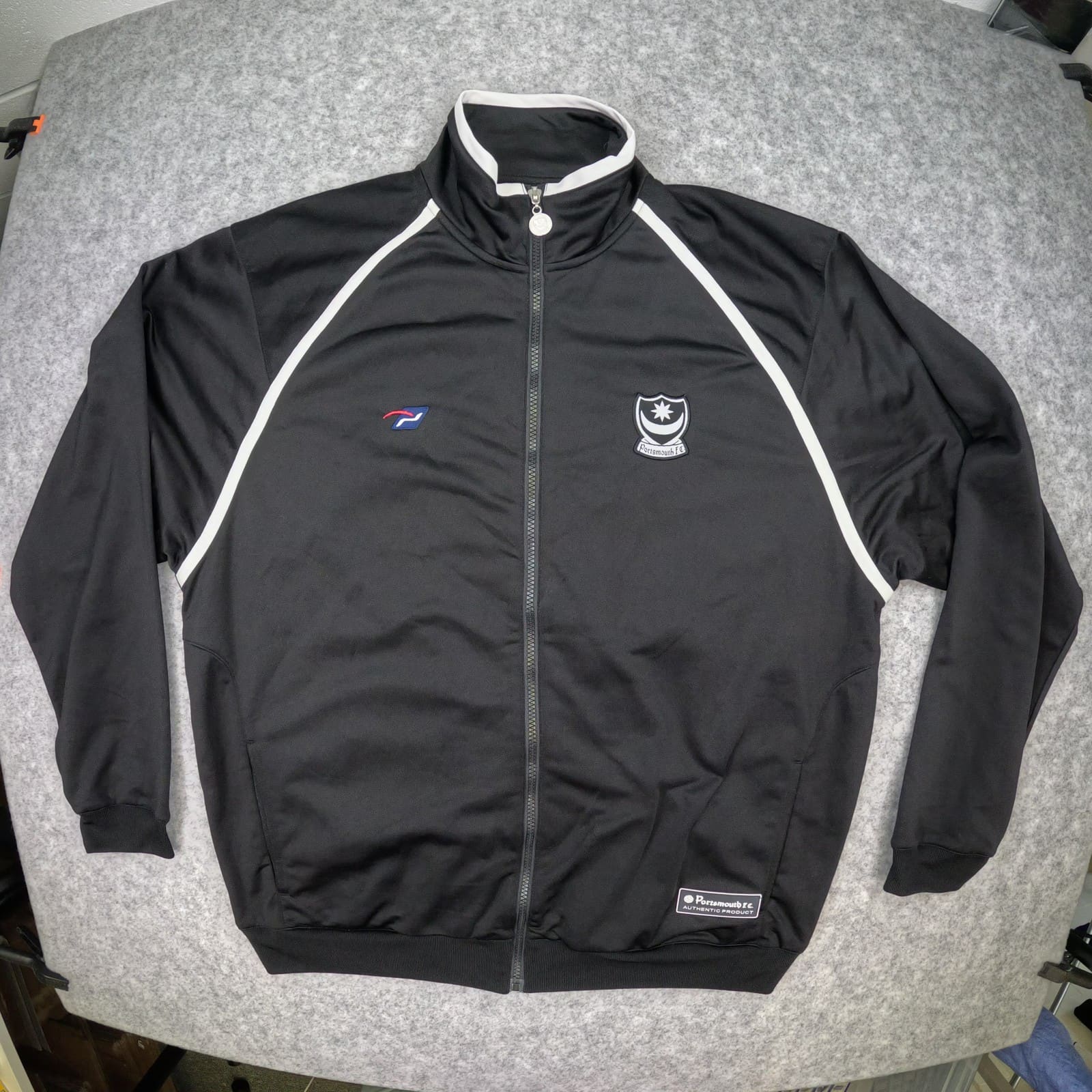 Portsmouth Football Jacket Extra Large Black 2002 2003 Sport Tracksuit Zipped