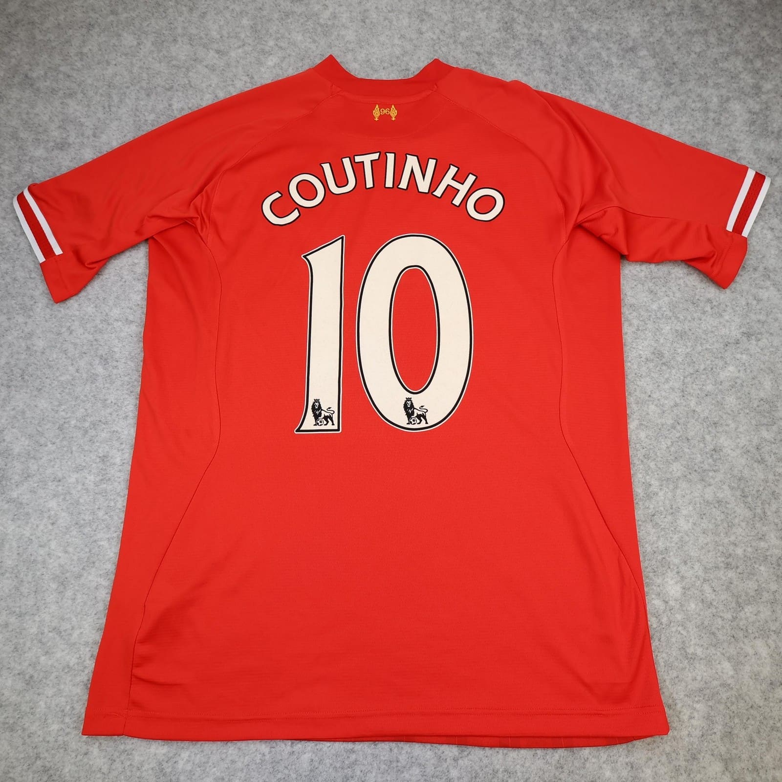 Liverpool Shirt Mens XL Red Home 2013 2014 Warrior Coutinho 10 Soccer Jersey