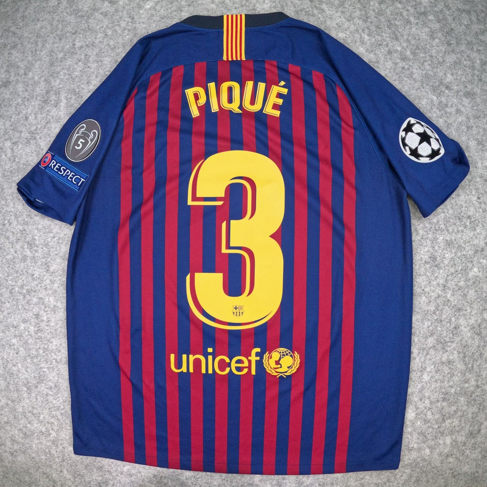 FC Barcelona Football Shirt Red Home 2018 2019 Nike Piqué 3 Soccer Jersey