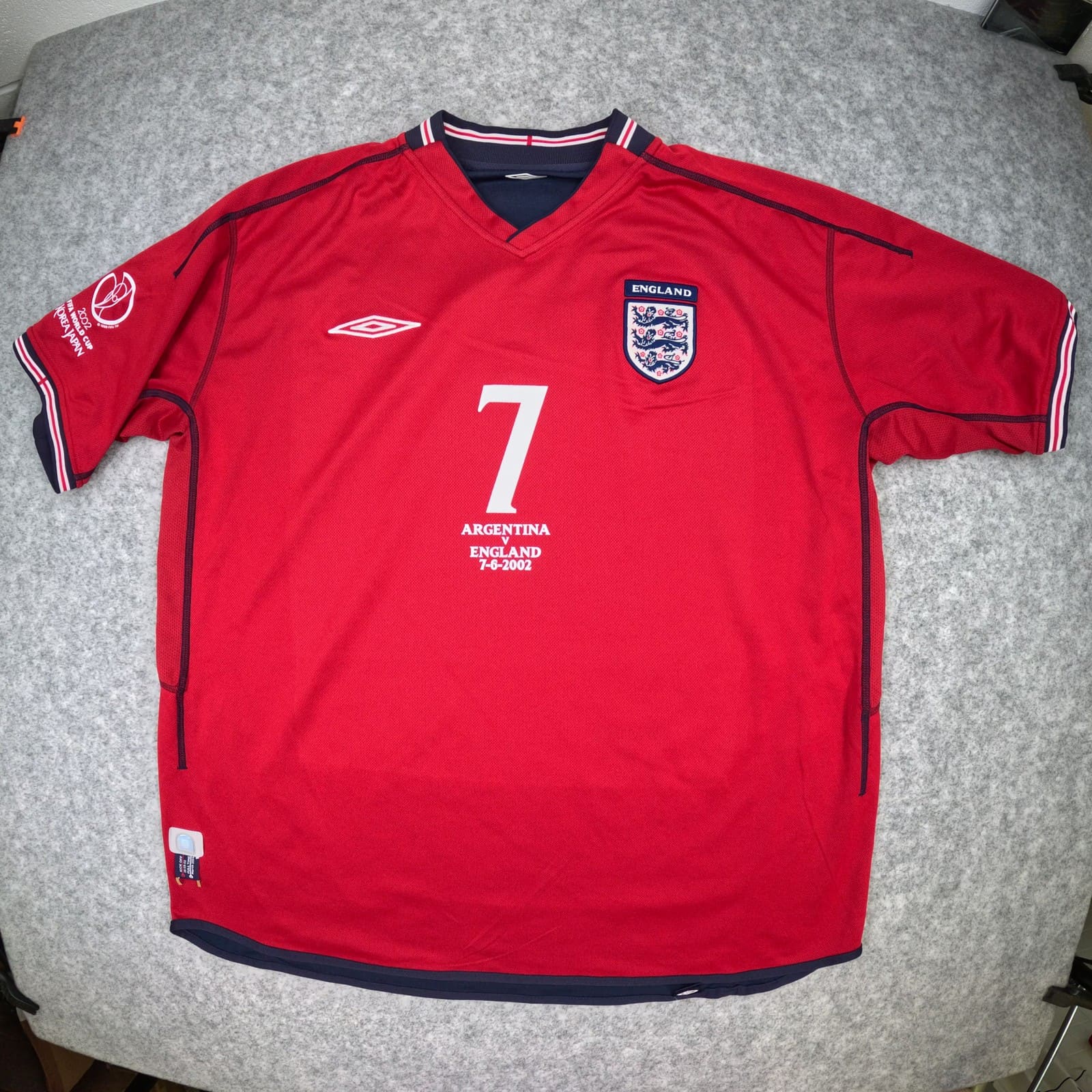 England Football Shirt Red Away 2XL 2002 2004 Umbro Beckham 7 vs Argentina